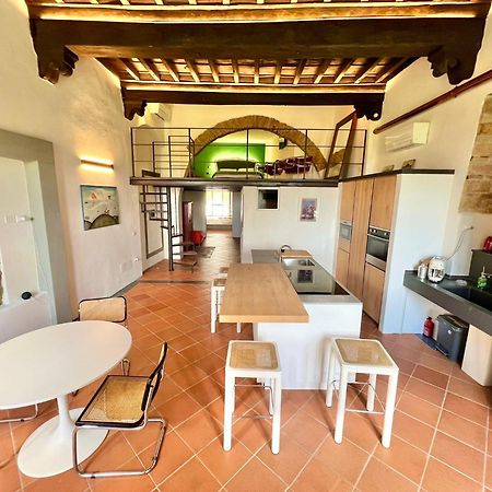 Al 53 Luxury Place In San Miniato Exterior photo
